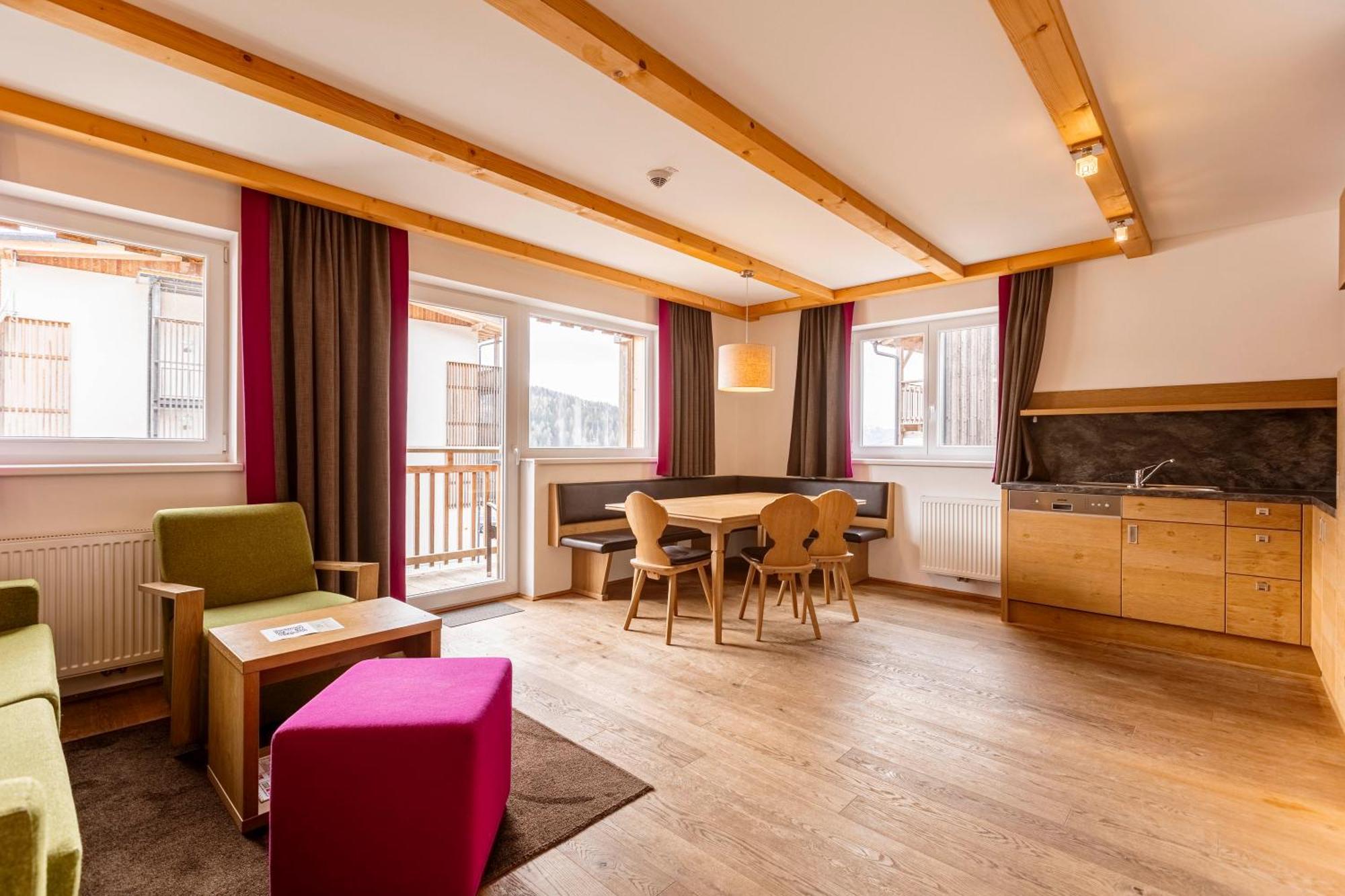 זוננאלפה נאספלד Almresort Gartnerkofel Nassfeld By Alps Resorts מראה חיצוני תמונה